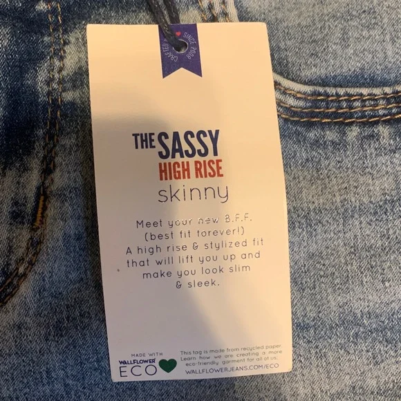 Wallflower high rise skinny jeans - Picture 5 of 6